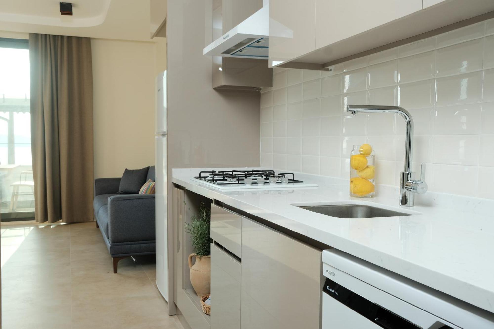 Kaktus Suites Каш Екстериор снимка