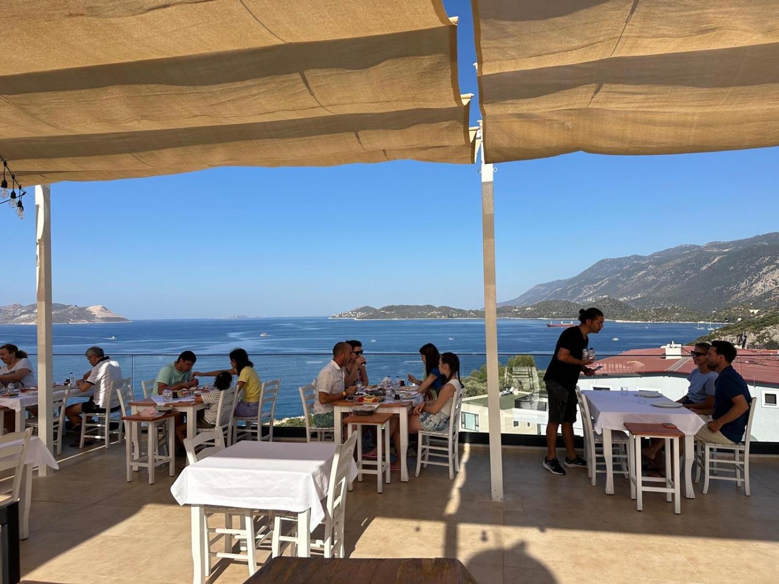 Kaktus Suites Каш Екстериор снимка